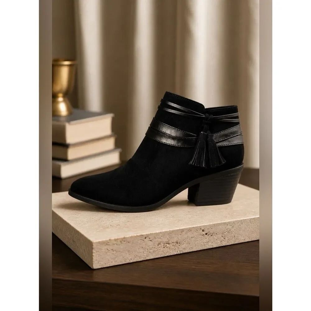 Life Stride Soft System Flex Back Suede Tassel Ankle Boots Size 9
